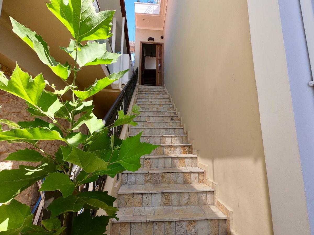 Guesthouse 1932 Himare Exterior foto